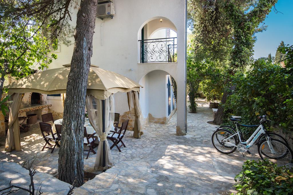 Villa Em Trogir Exterior foto